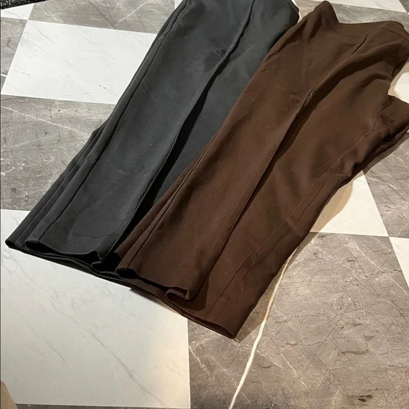 St. John Sport Black/Grey and Brown Women's Pants - Picture 4 of 5